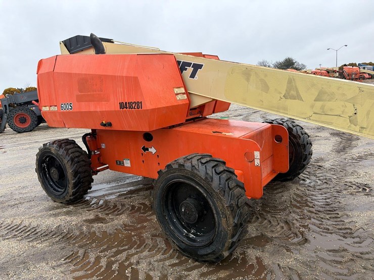 jlg-600s-image-5