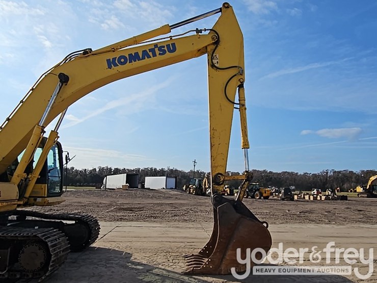 2016-komatsu-pc360-lc-11-image-15