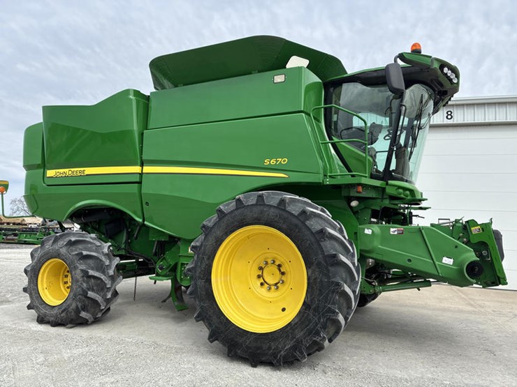 2014-john-deere-s670-image-1