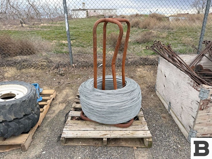 roll-of-orchard-trellis-wire-image-1