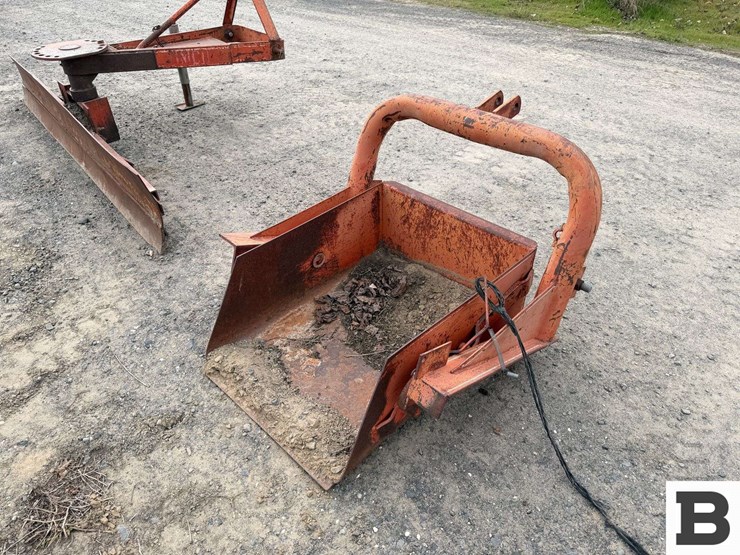 3pt-rear-scoop-bucket-image-3