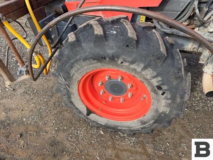 2016-kubota-m8540hd-image-8