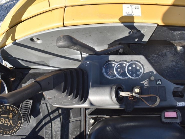 2015-caterpillar-303e-cr-image-44