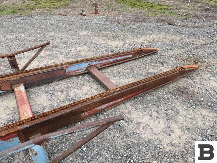 blueline-mfg.-16'-bin-trailer-image-17