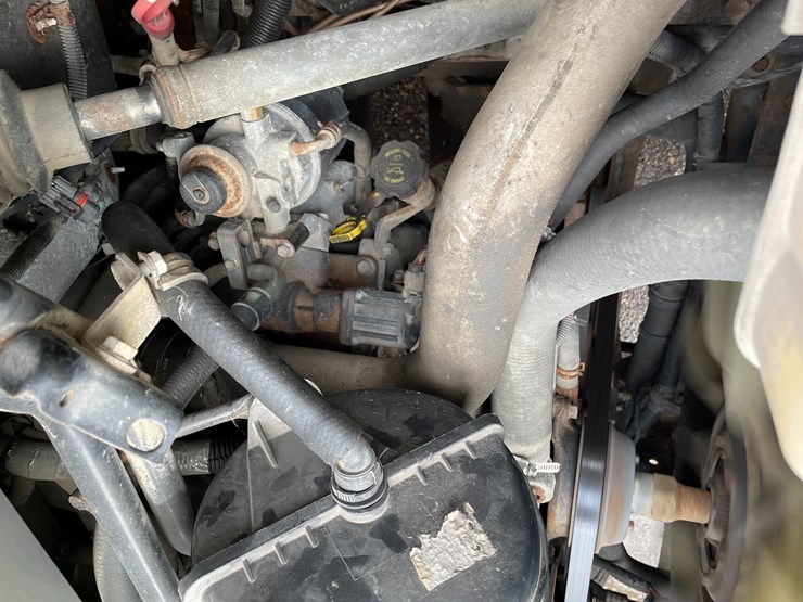 #2015-•-2009-chevy-c7500-single-axle-dump-truck-(has-wi-title)-image-40