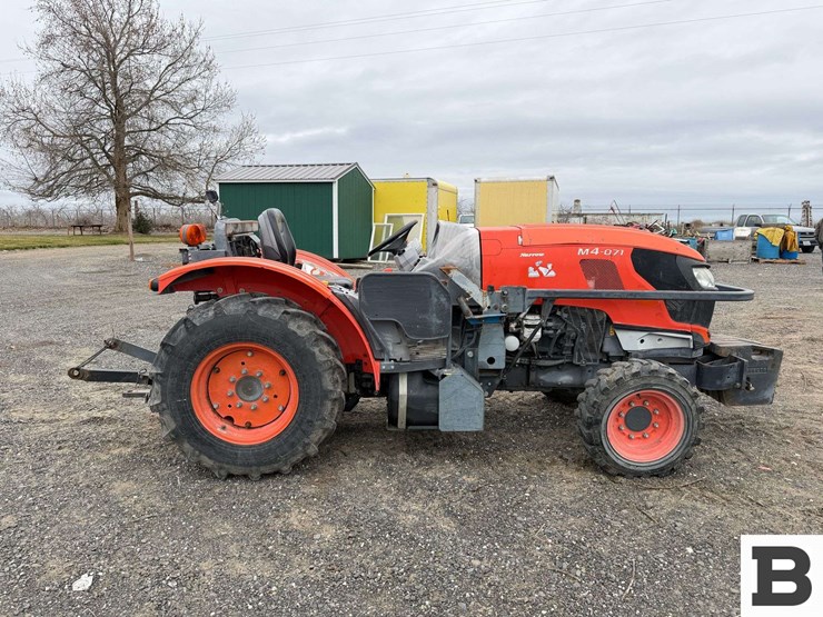 kubota-m4-071-image-7