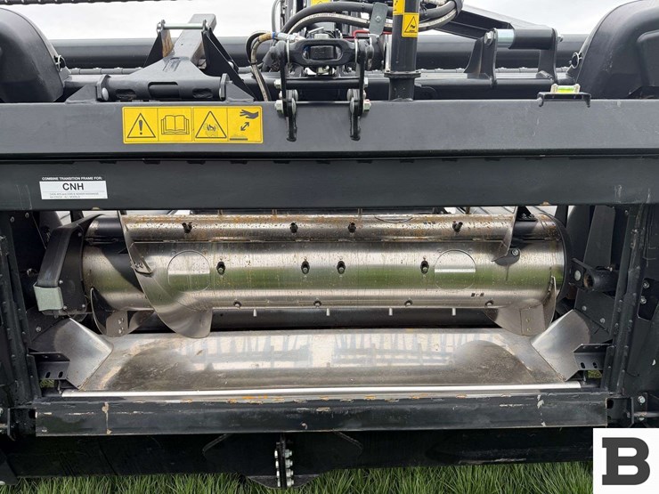 2023-mac-don-fd240-image-28