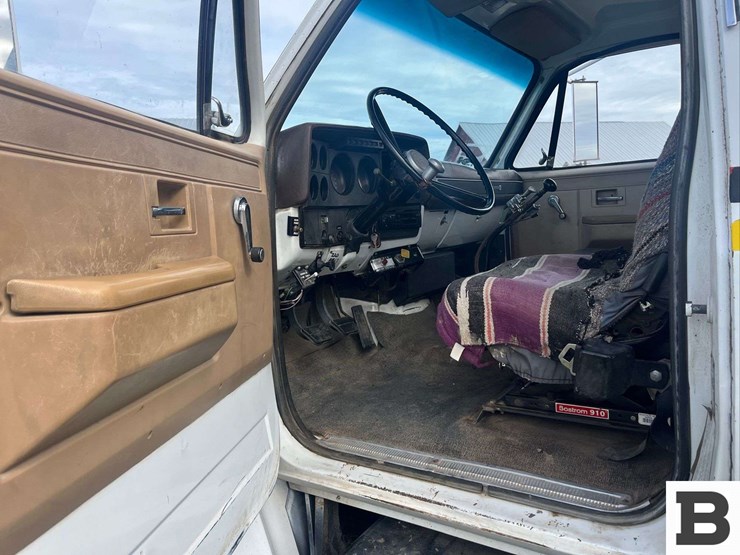 1984-gmc-c7000-truck---harrington,-wa-image-7