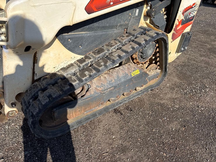 2022-bobcat-t66-image-12