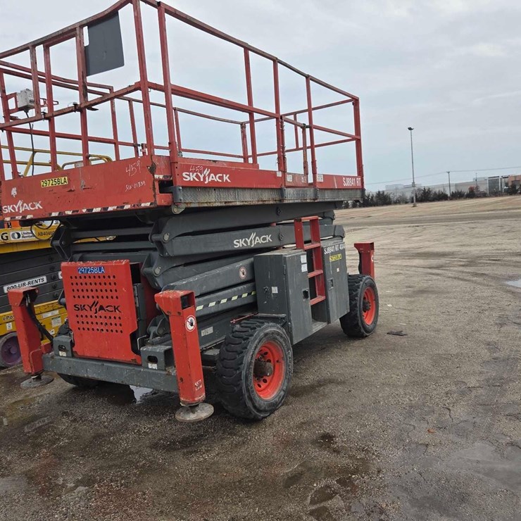 2016 SKYJACK SJ8841RT