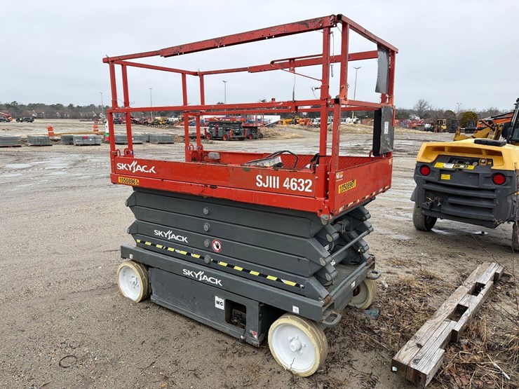 2016-skyjack-sjiii4632-image-2