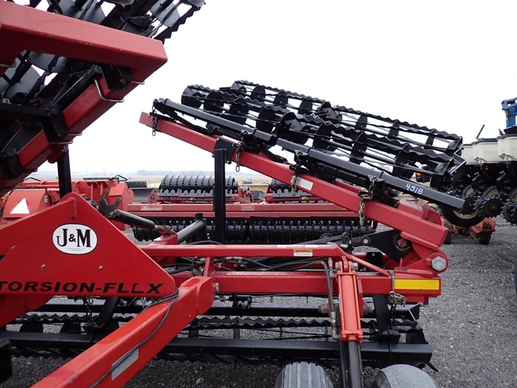 28-j&m-tf212-image-4