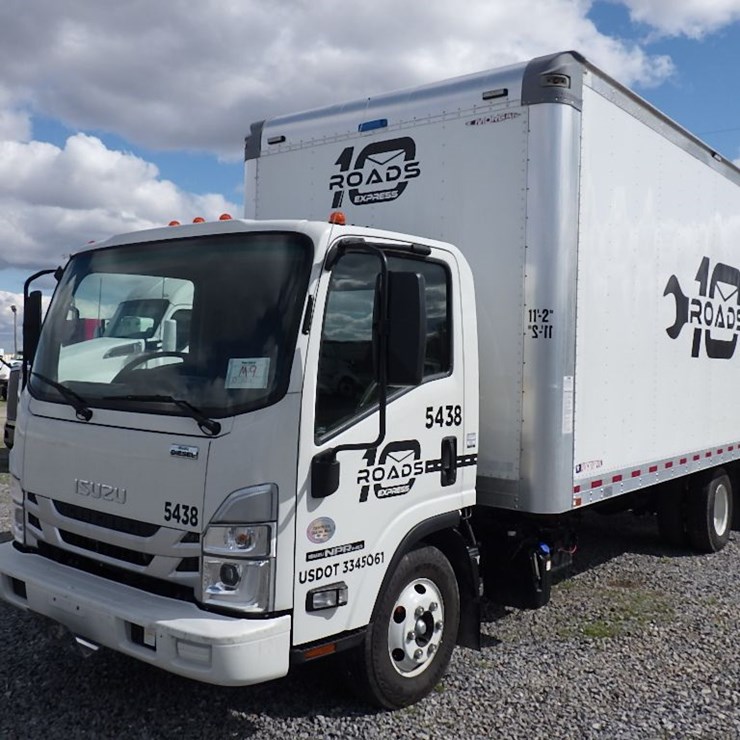 2023 ISUZU NPR HD