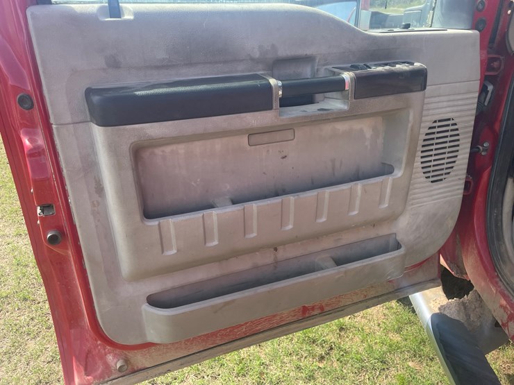 2008-ford-f250-image-24