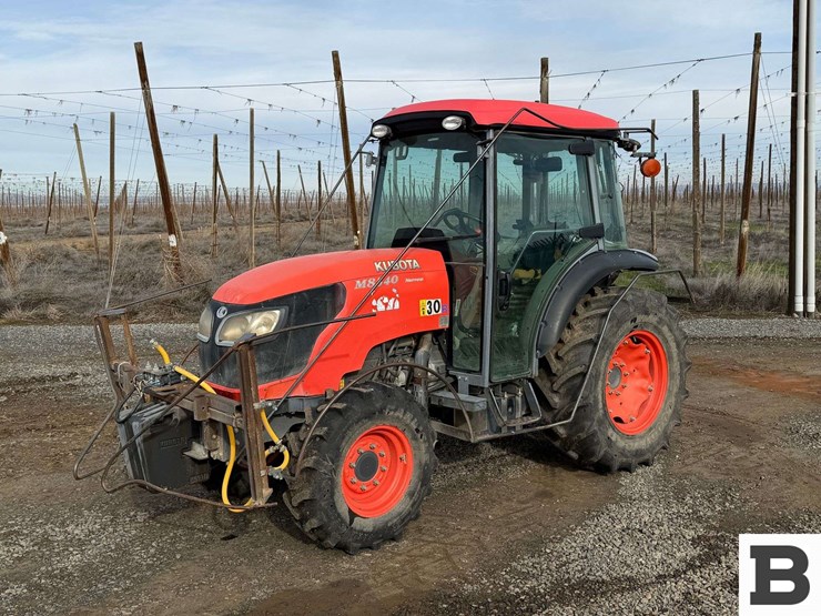 2016-kubota-m8540hd-image-1