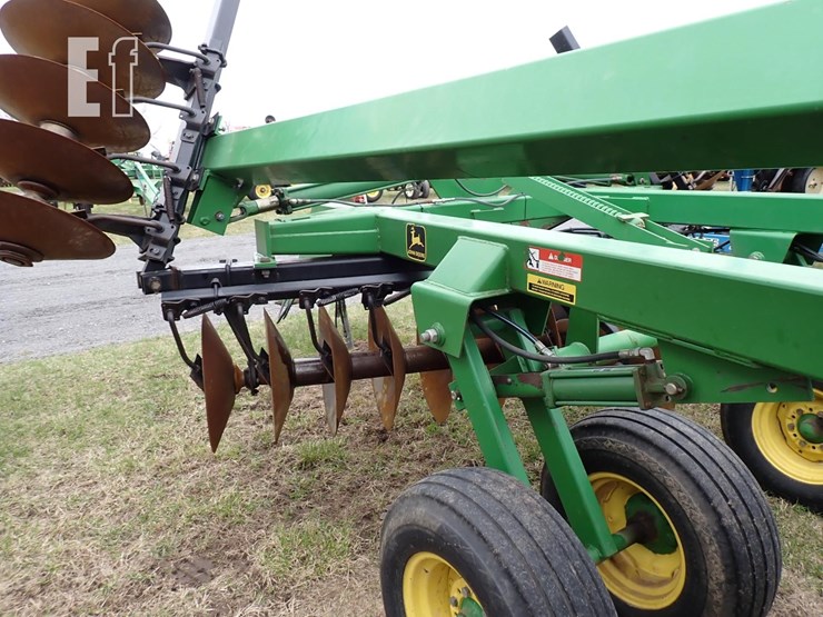 john-deere-630-image-13