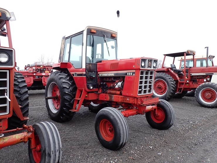 international-986-image-2