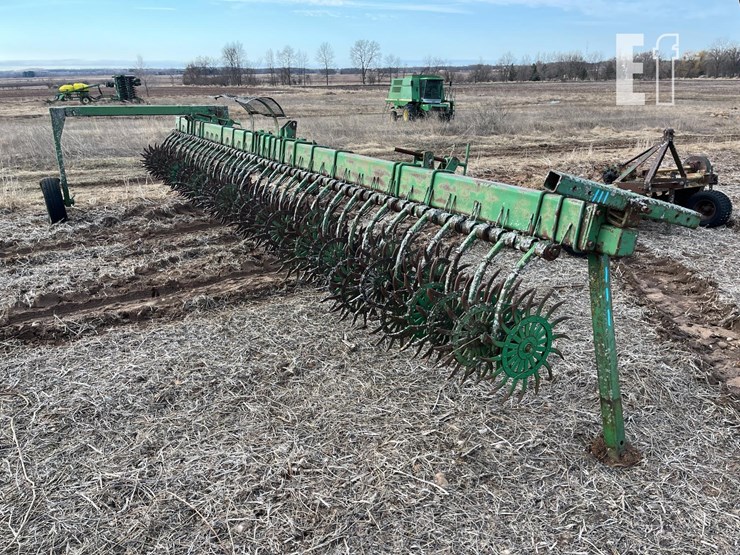 john-deere-111-image-2