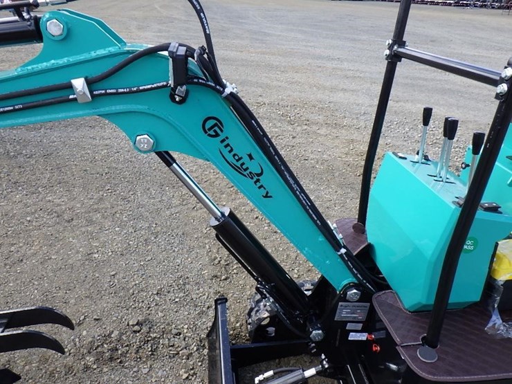 2026-cfg-industry-mh12rx-image-8