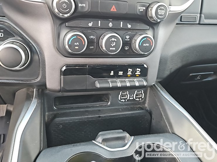 2021-dodge-ram-1500-image-31