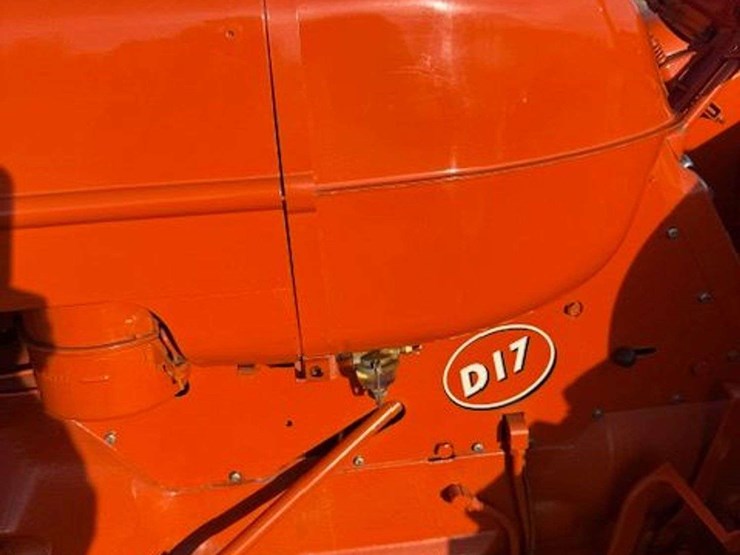 1958-allis-chalmers-d17-image-18
