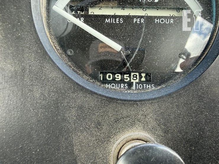 john-deere-4840-image-14