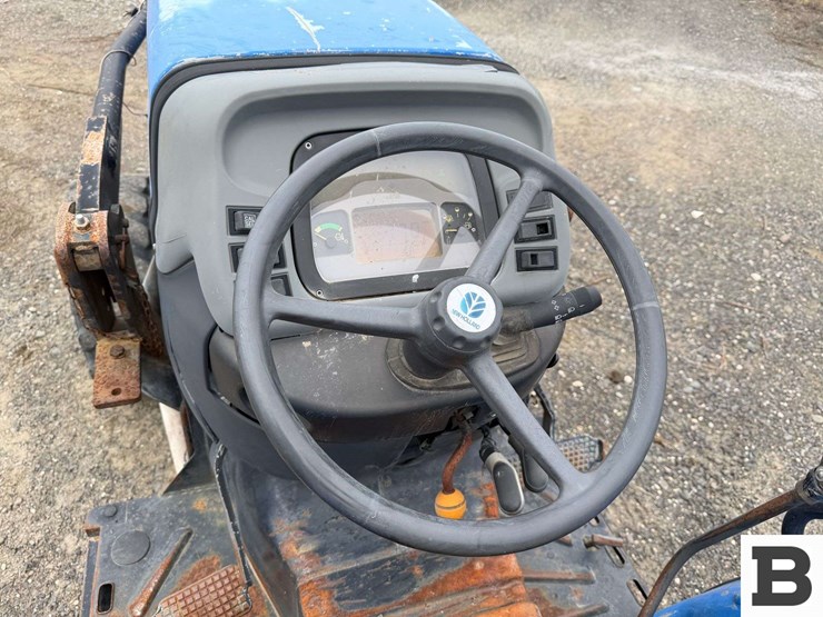 2002-new-holland-tn75v-image-50