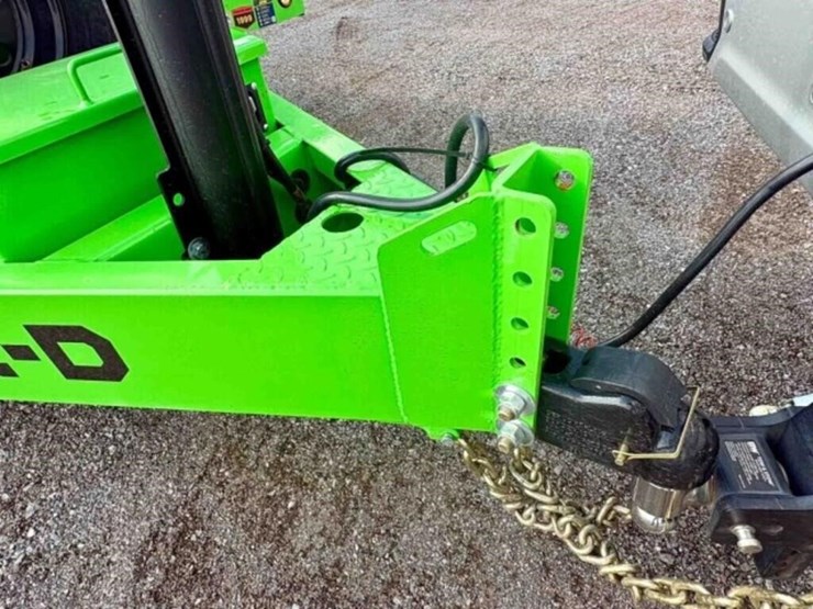 2024-maxx-d---t8x---24'-hyd-trailer-image-6