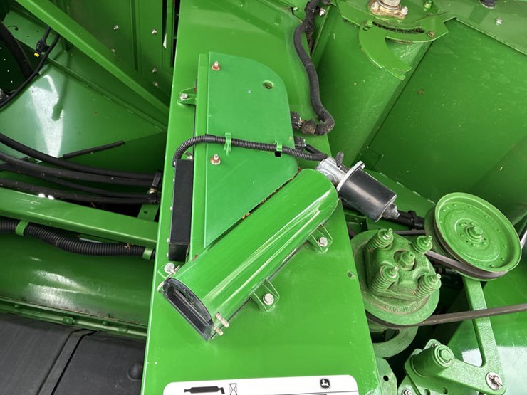 2014-john-deere-s670-image-78
