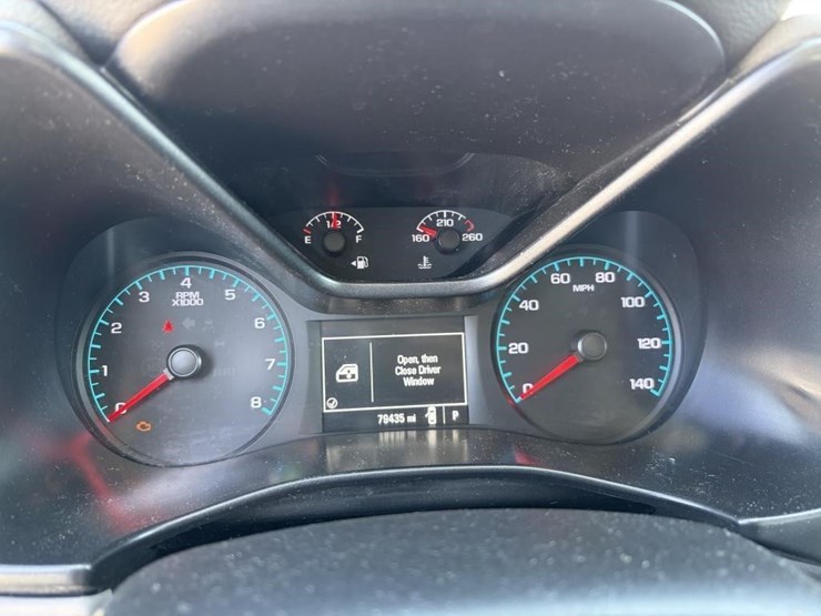 2017-chevrolet-colorado-image-11