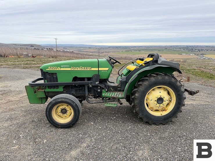 2003-john-deere-5320n-image-2