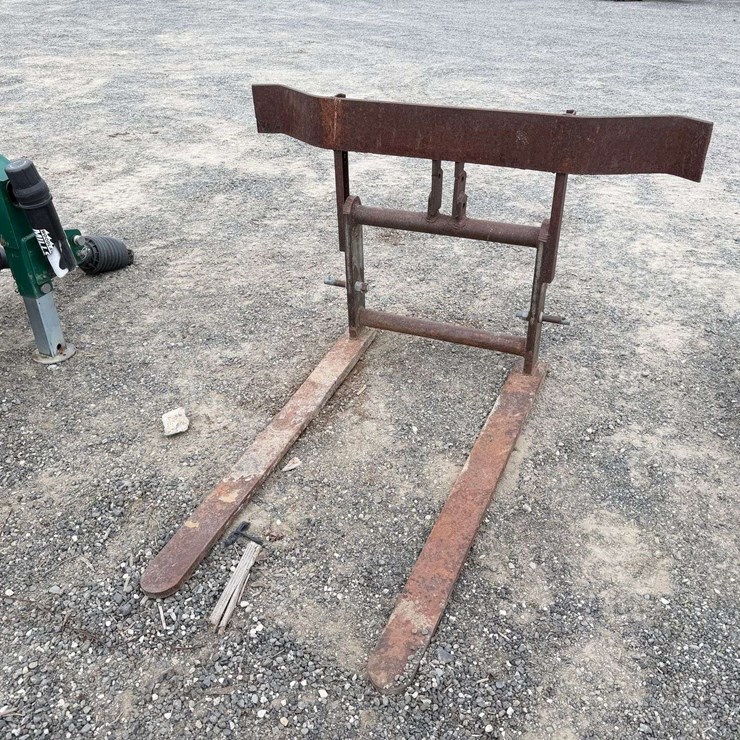 48" 3PT Fork Attachment