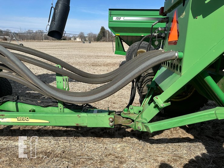 john-deere-1890-image-19