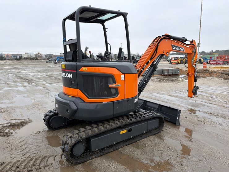 develon-dx35z-7-image-5