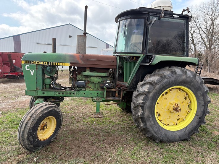 john-deere-4040-image-3