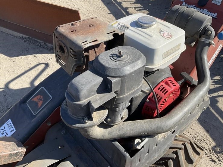 ditch-witch-1030-image-5