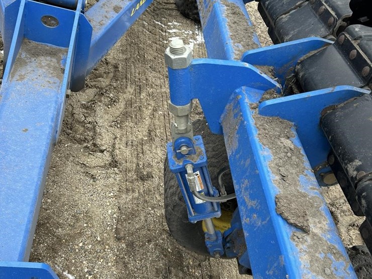 2019-landoll-7833-40-image-36