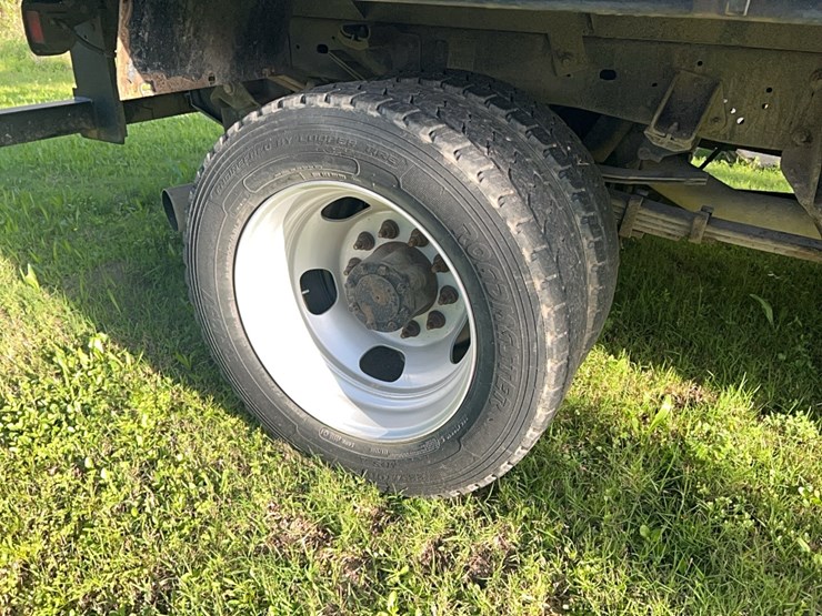 dodge-ram-4500-image-16