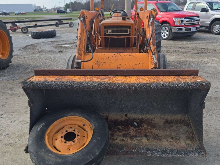 1982-ford-540-image-2