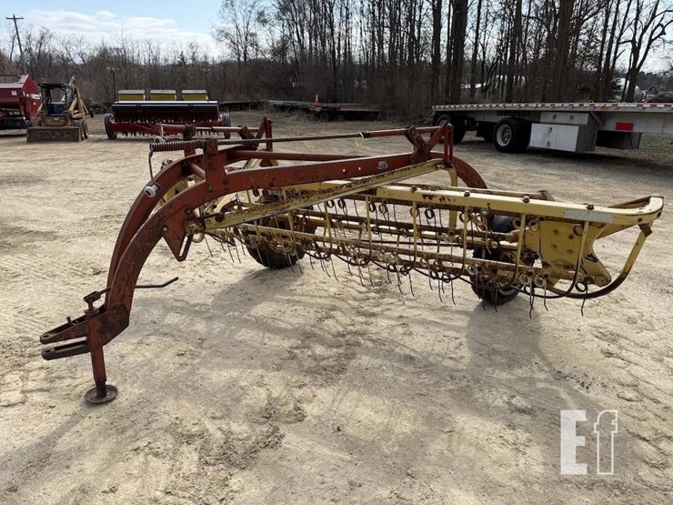 new-holland-256-image-1