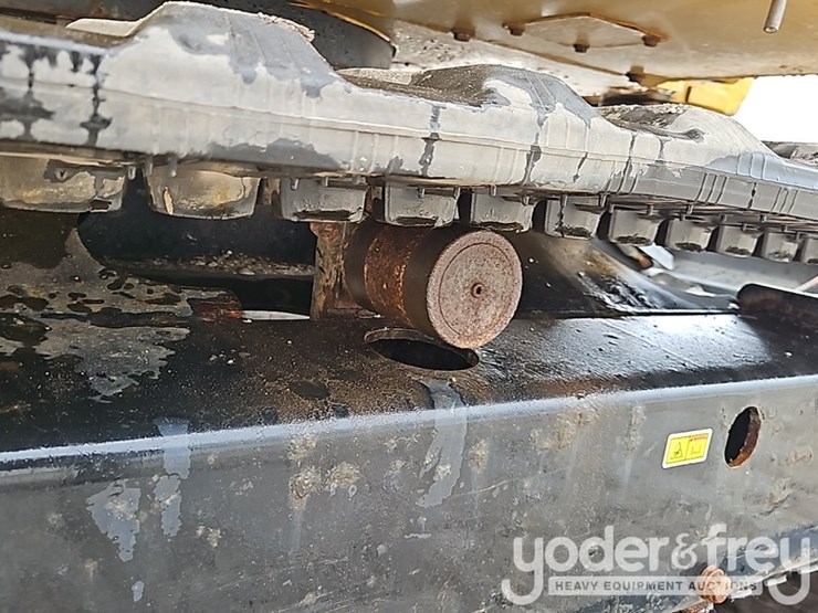 2023-caterpillar-306-image-10