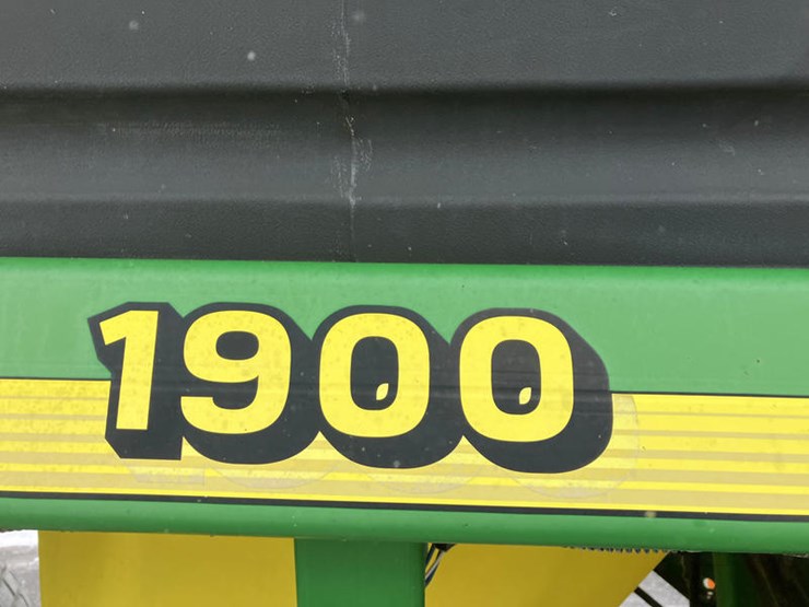 2002-john-deere-1860-image-7