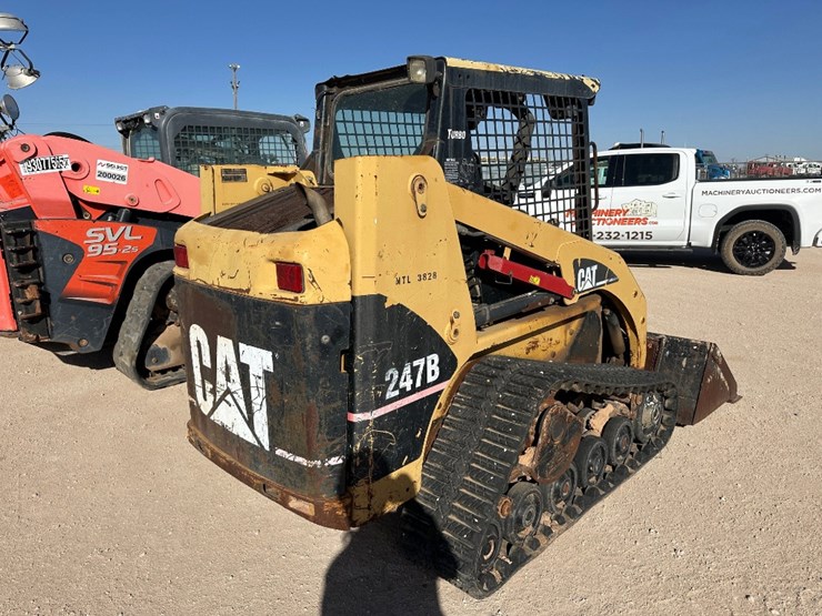 2004-caterpillar-247b-image-5