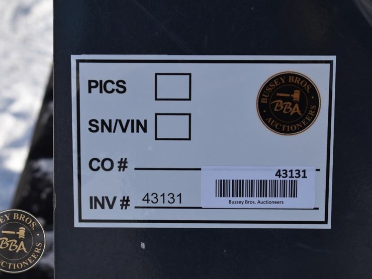 2023-deere-333g-image-51