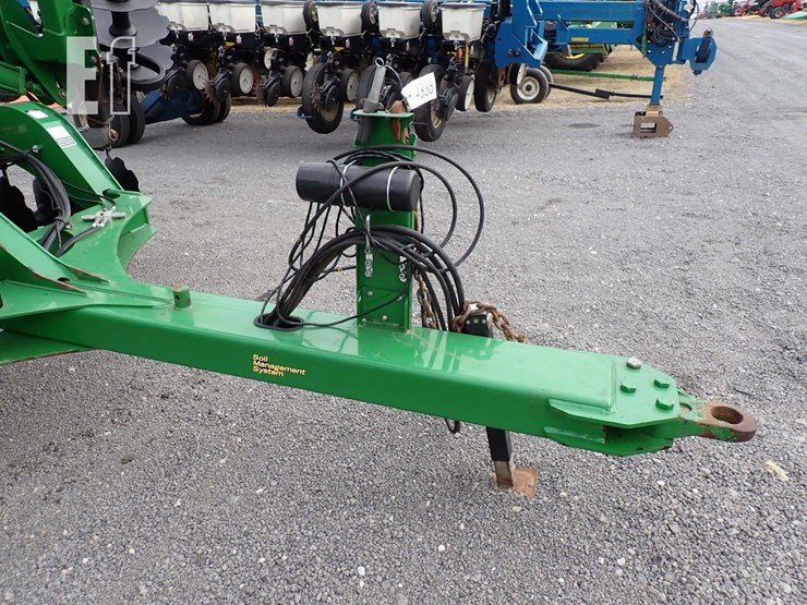 john-deere-2623-image-4