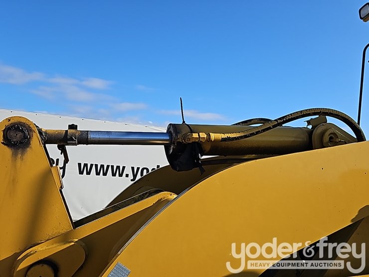 2008-caterpillar-928h-image-16