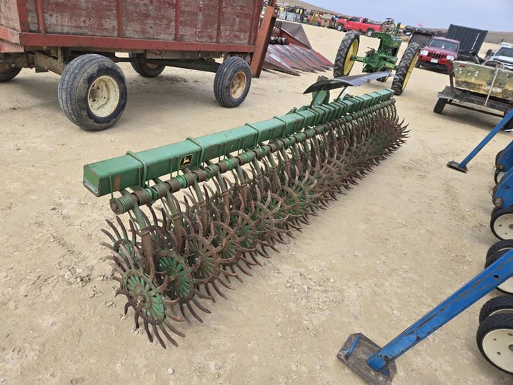 john-deere-400-image-4