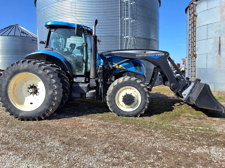 2010-new-holland-t7050-image-5