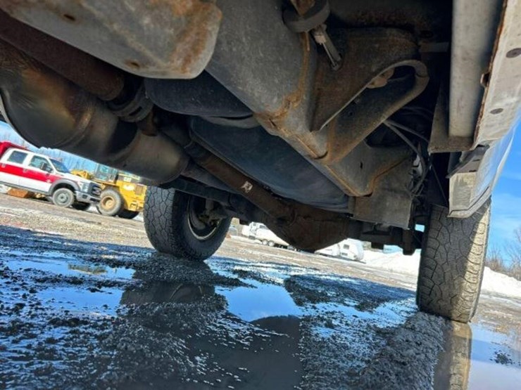 2018-dodge-2500-image-61