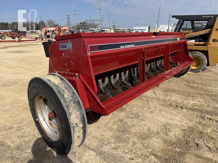 case-ih-5100-image-6